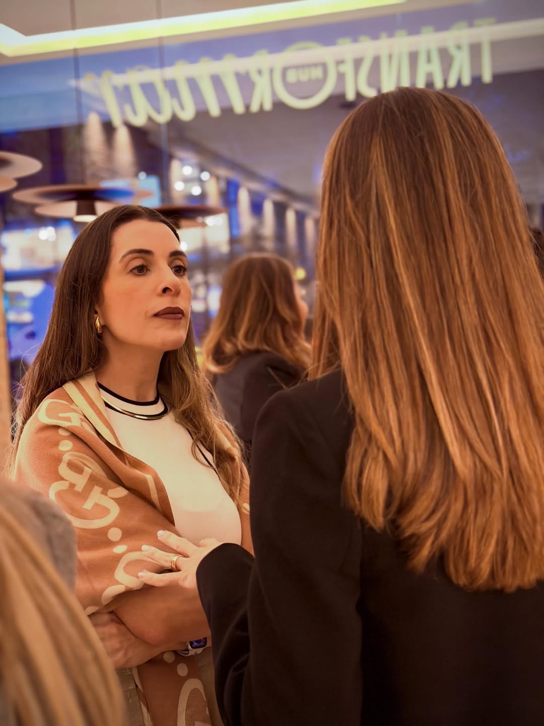 Conversa entre participantes
